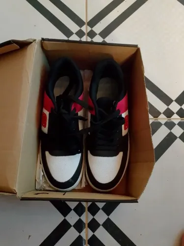 Tenis