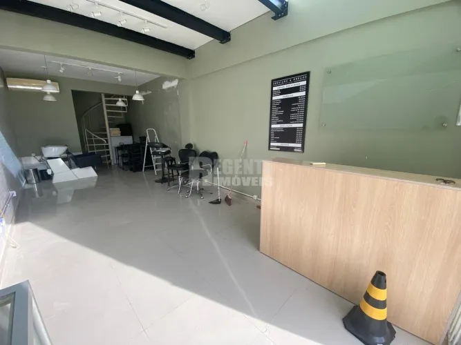 Excelente loja comercial no bairro Pantanal!