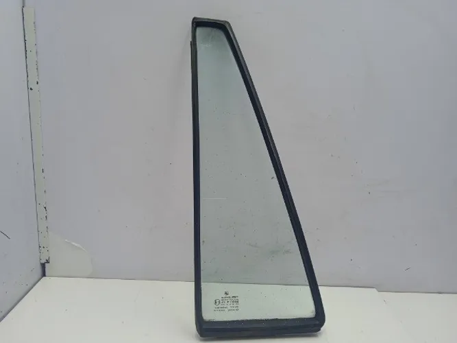 4068 Vidro Fixo Traseiro Esquerdo Volkswagen Santana Quantum G2