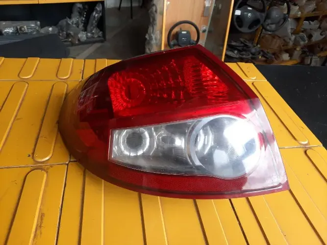 Lanterna Esquerda Ford Ka 2008/2012