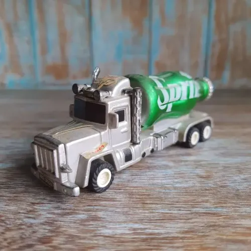 Miniatura Caminhão Sprite 1/32