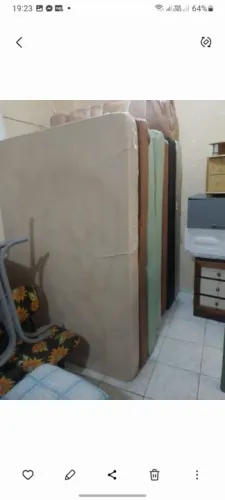 Colchão de casal 120 $ cada. Pra vender logo
