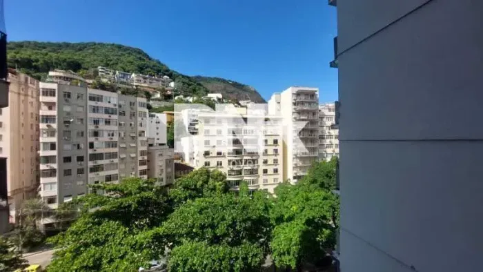 Apartamento - Padrão / Residencial / Humaitá