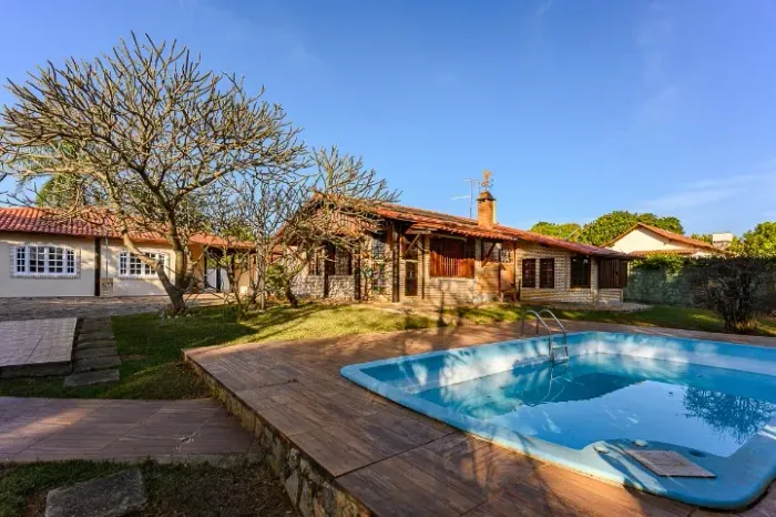 Casa Park Way - Quadra 12 - Térrea 6 quartos sendo 4 suítes - Venda (Imperdível)