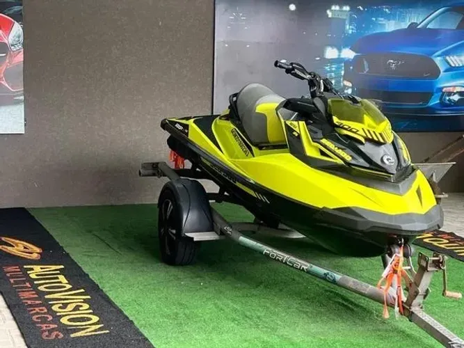 Jetsky Seadoo RXP-X Rs 300 2Lug.