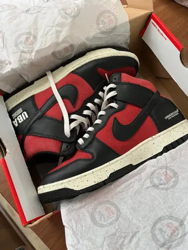 Nike Dunk High x Undercover - Vermelho e Preto
