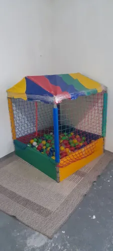 Piscina de Bolinha - Infantil