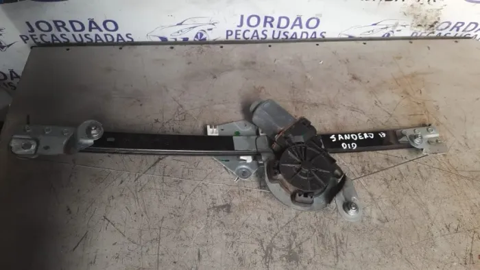 Máquina do vidro elétrico dianteiro direito com motor Sandero 