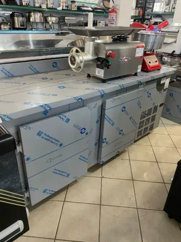 Balcão de serviço refrigerado 2 metros inox GELOPAR