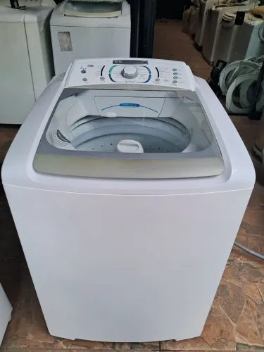 Eletrolux 15 KG Lava Coberta e Edredom