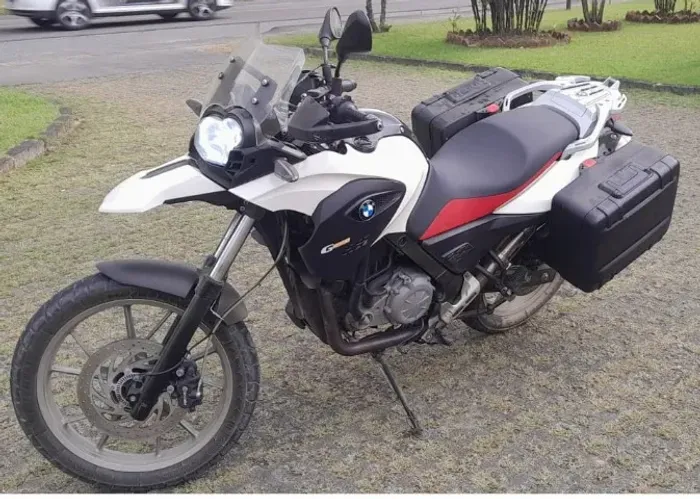 BMW G650 GS Ano: 2012. 44.000km.