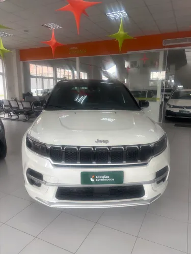 Jeep Commander Overland T270 1.3 TB Flex AUT 2025