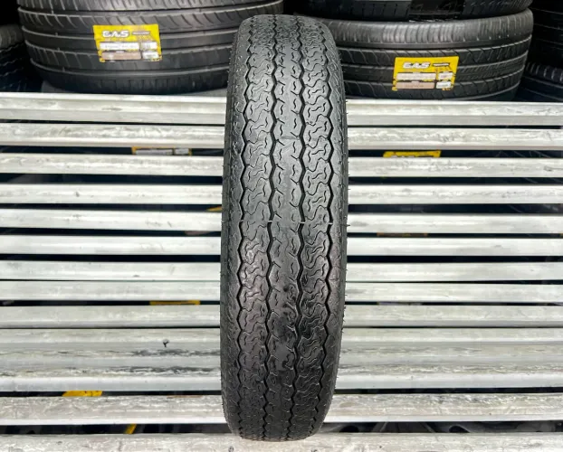 Pneu 5.60-15 Recapado Pirelli Tornado Alfa / Pneu 5.60R15