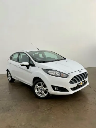 FORD NEW FIESTA SEL AUT 2017 (BAIXA KM)