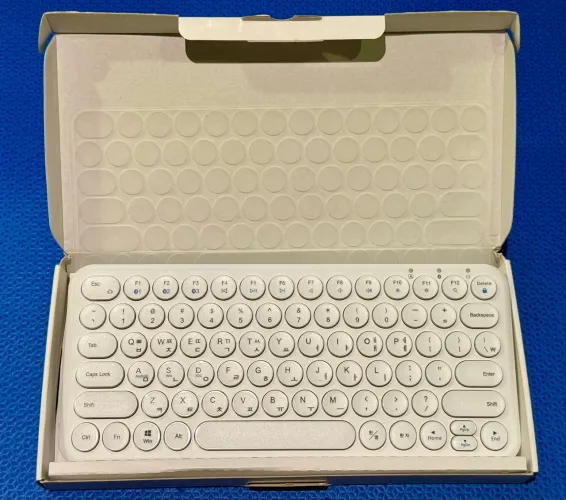 Teclado Bluetooth Coreano (Hangul) - iOS / Android / Windows