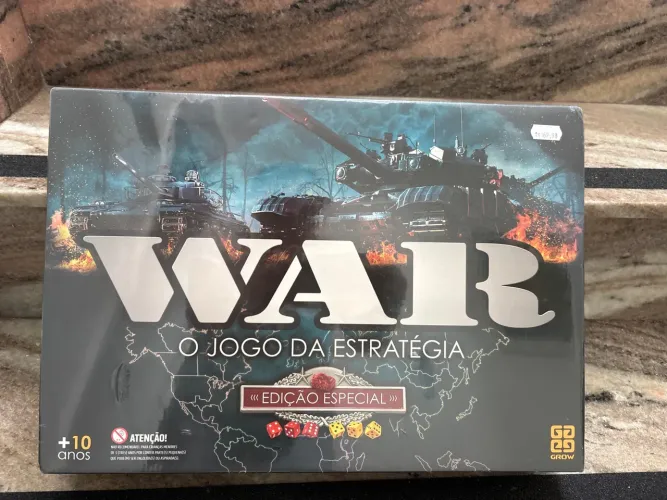 Jogo de Tabuleiro War - Edição Especial