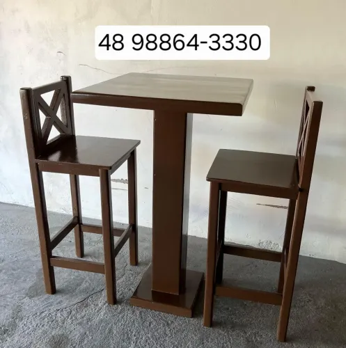 Banquetas Em Madeira 