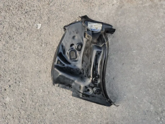 Alojamento esquerdo da lanterna traseira Ford Ka sedan 2014 a 2021 original 