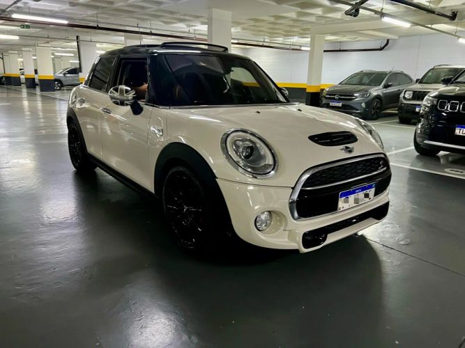 Imagem de Mini Cooper S 2.0 Turbo 16V 5P Aut. 2017