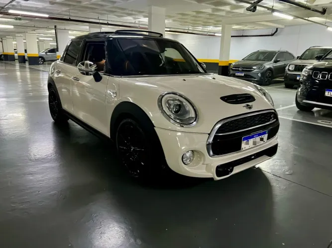 Mini Cooper S 2.0 Turbo 16V 5P Aut. 2017