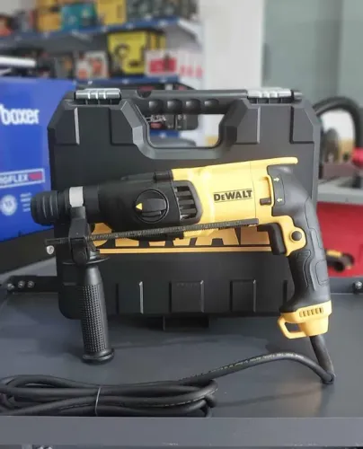  Martelete Rompedor SDS Plus 800W c/Matela D25133k DeWalt (Loja)