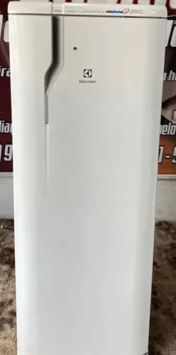 Geladeira Electrolux Frost Free funcionando