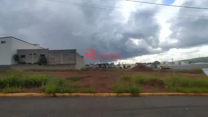 TERRENO EM SANTA GERTRUDES - JARDIM D' ITÁLIA I