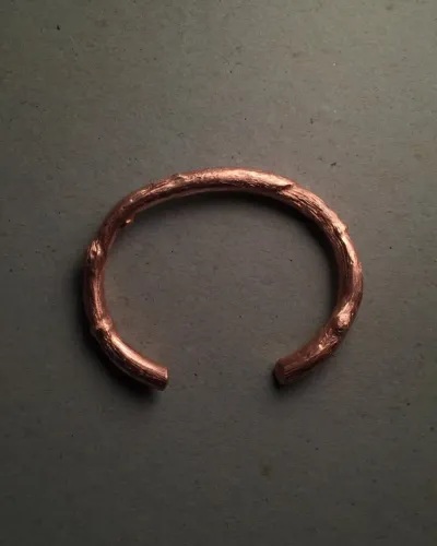 Pulseira de cobre puro maciço Galho