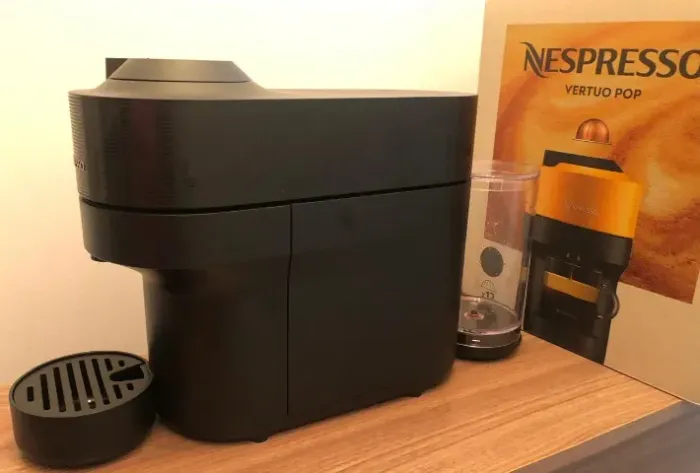 Cafeteira Vertuo Pop 220