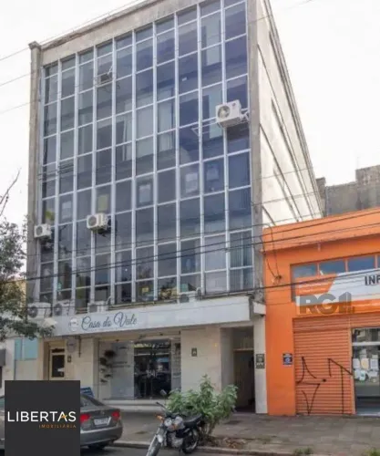 Sala comercial para comprar com ótima iluminação
