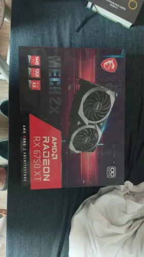 AMD RX 6750 XT usada 