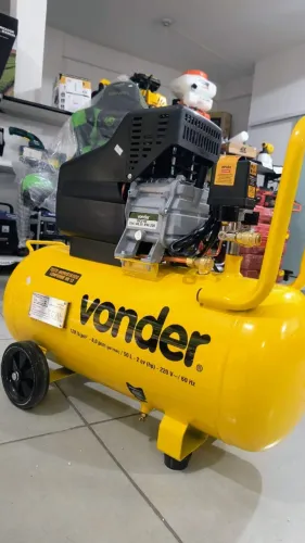 Compressor de Ar 50L 8Pés 220V Vonder
