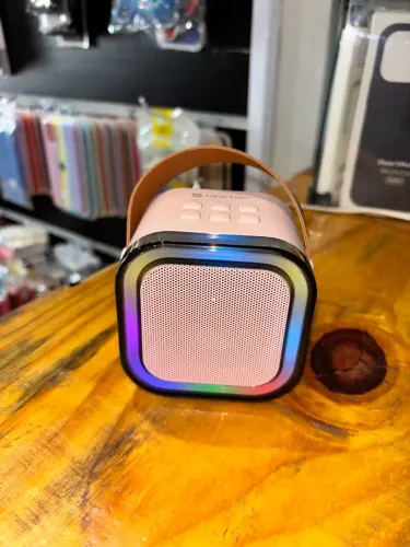 Caixa de Som Bluetooth + Karaokê 2 microfones sem fio