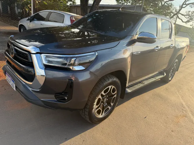 Toyota Hilux CD SRX Limited 4X4 2.8 TDI Die.aut 2023