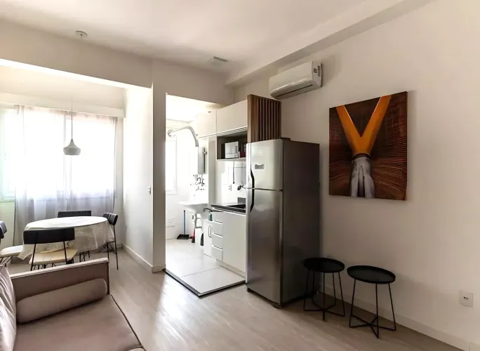 Apartamento com 1 quarto e mobília em São José dos Pinhais