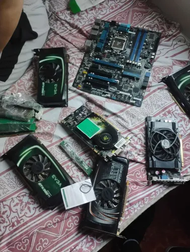 Placa de vídeo e memória 4 e 8Gb