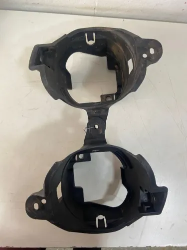 Suporte do Farol de milha Hilux unidade