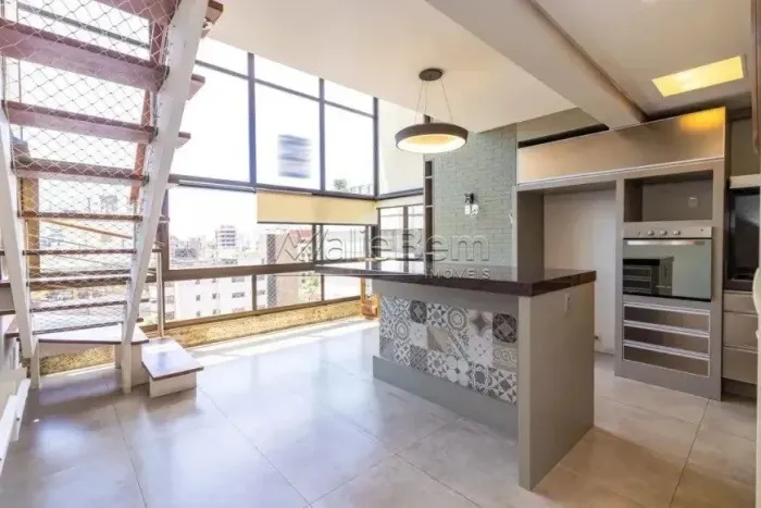 Belíssima cobertura semimobiliada, 155 m² no bairro Mont' Serrat