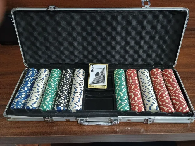 MALETA 500 FICHAS PARA POKER