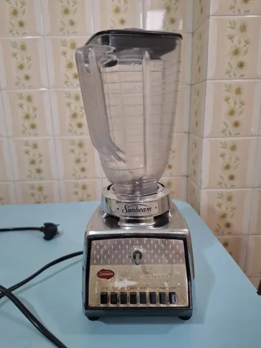 Liquidificador Vintage Sunbeam Cromado Retrô