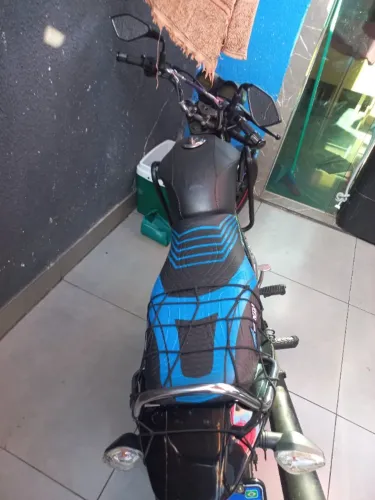 Troco 150 em 160 e do uma volta interessado chma