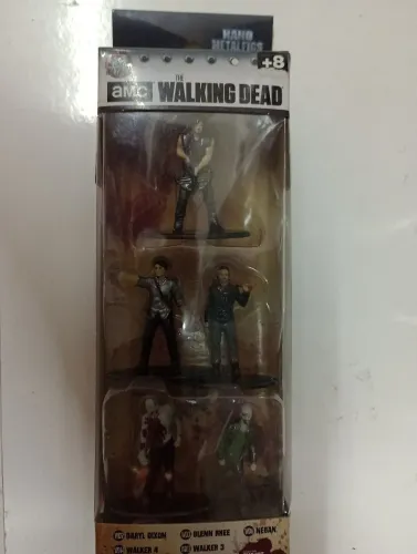 Metalfigs walking dead na embalagem .