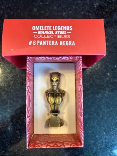 Busto omelete box Pantera negra 