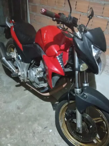 CB300R