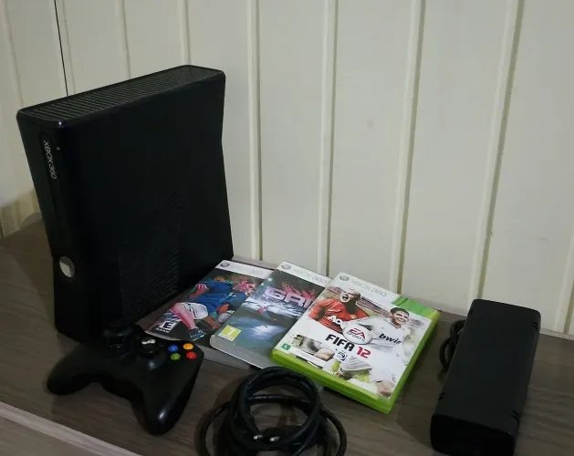 Xbox 360 DESBLOQUEADO + 3 Jogos 