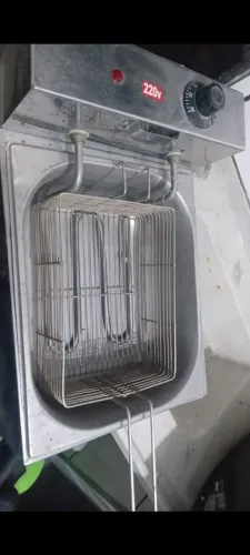Fritadeira elétrica 220 V