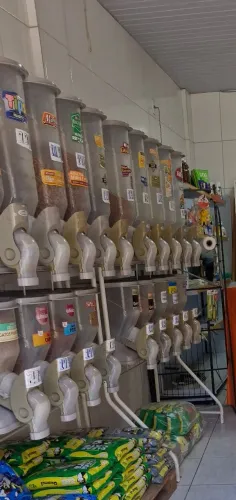 Vendo 3 Petbox dispenser de ração