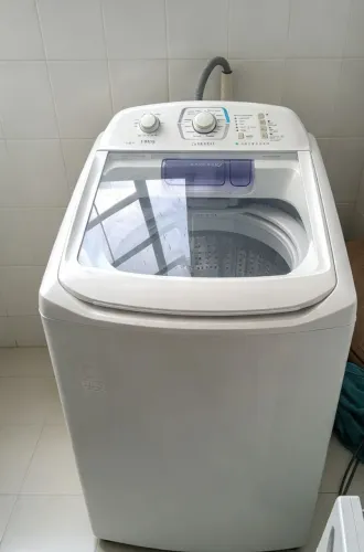 Vendo máquina de lavar roupa 13kg 127v 3 mês de garantia