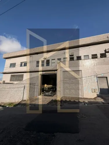 Galpão para Locação em Ferraz de Vasconcelos, Vila Andeyara, 12 banheiros, 2 vagas