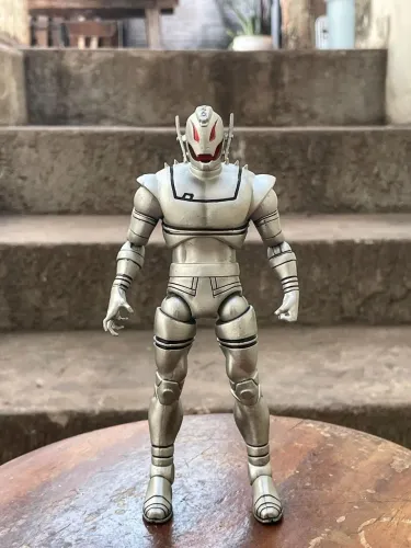 Marvel Select Ultron